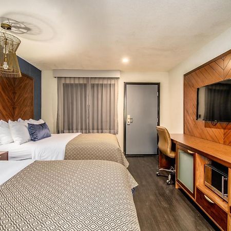 818 Hotel + Pool, Ascend Hotel Collection By Choice Los Angeles Ngoại thất bức ảnh